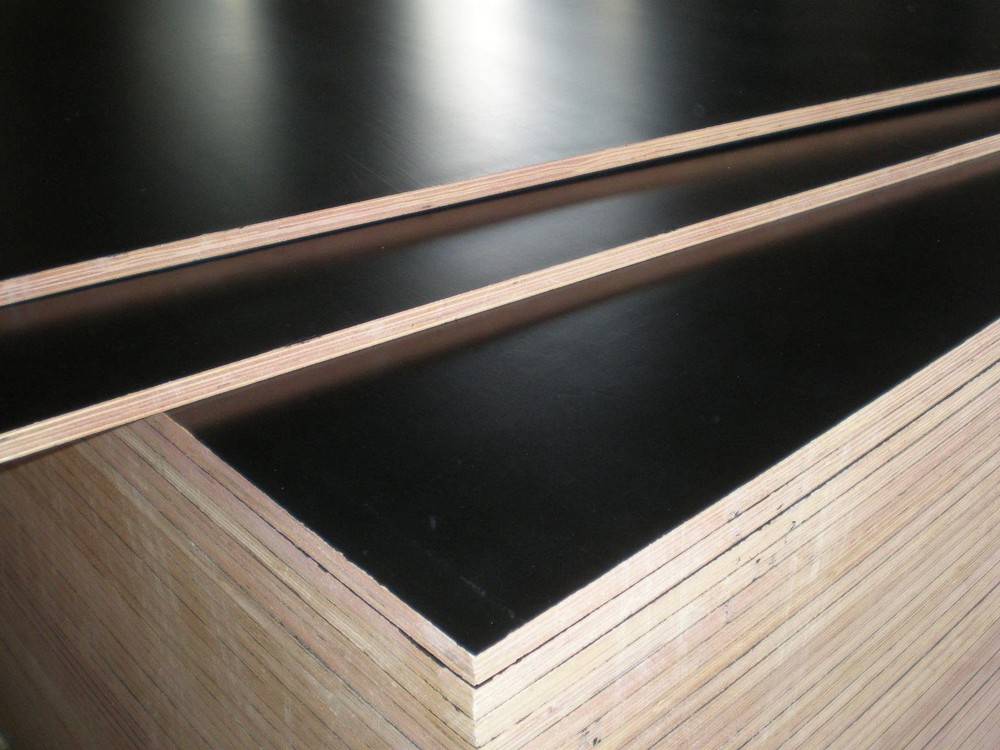 Mótakrossviður 150X300 cm, 21mm