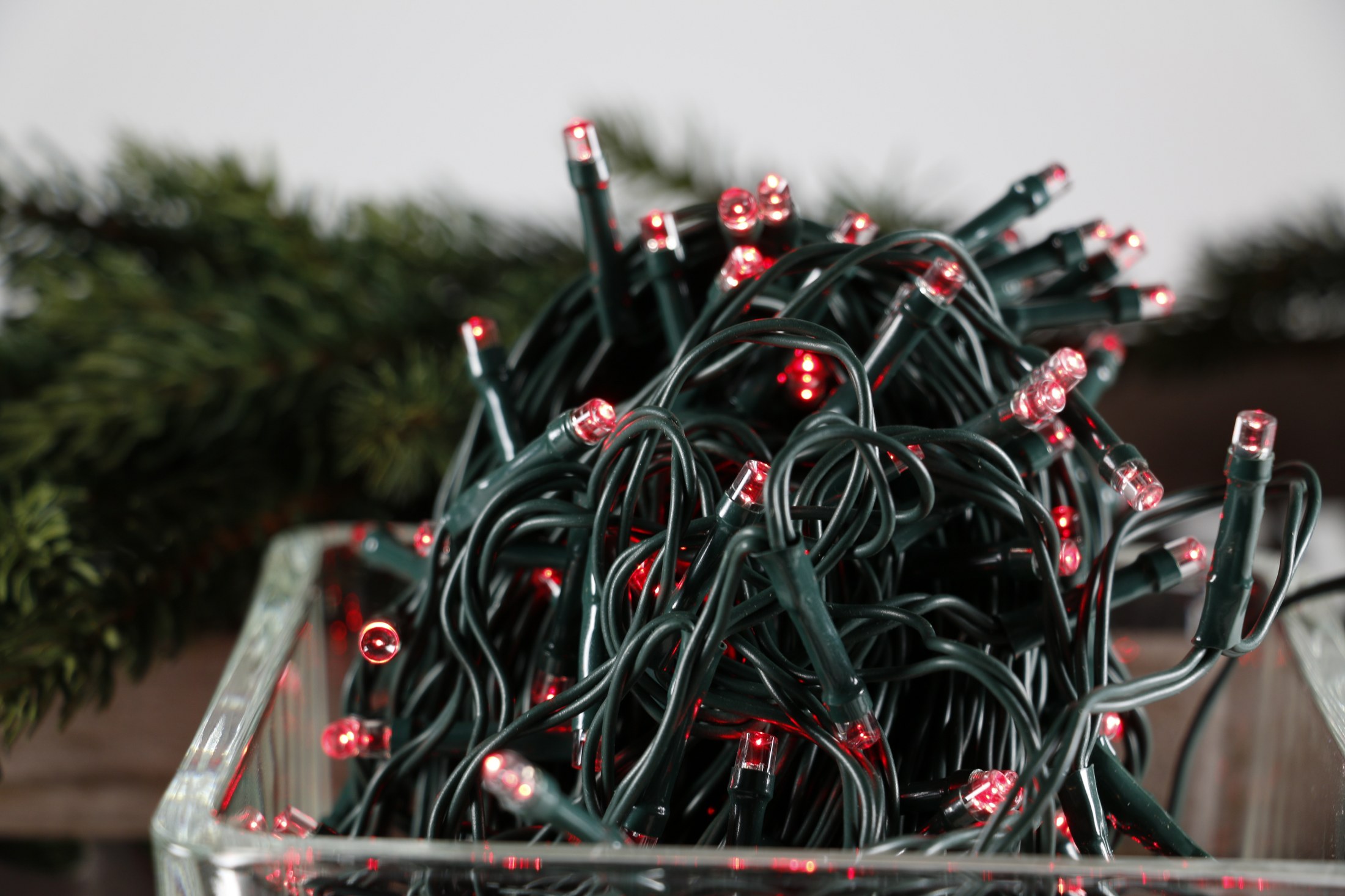 Sería Frost 200 LED úti/inni rauð 20 m.