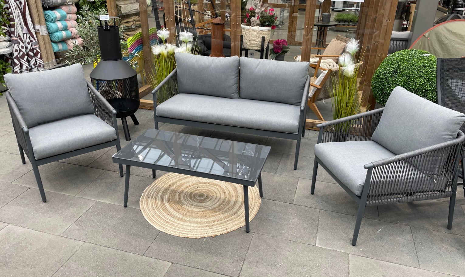 Garðborð & sófi+stólar 4 stk grátt