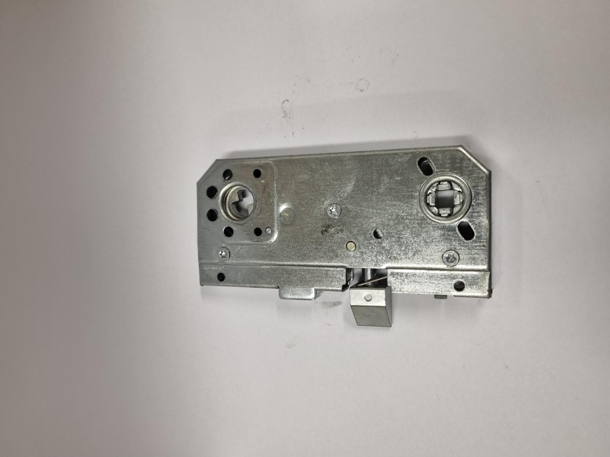 Láshús f/2024-2151, 565 3 punkta læsing