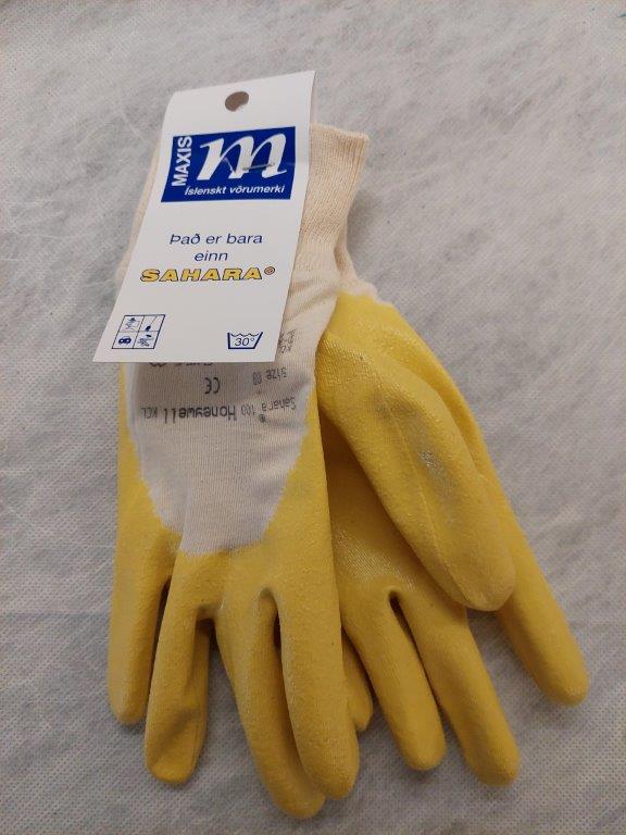 SAHARA VINNUHANSKAR M