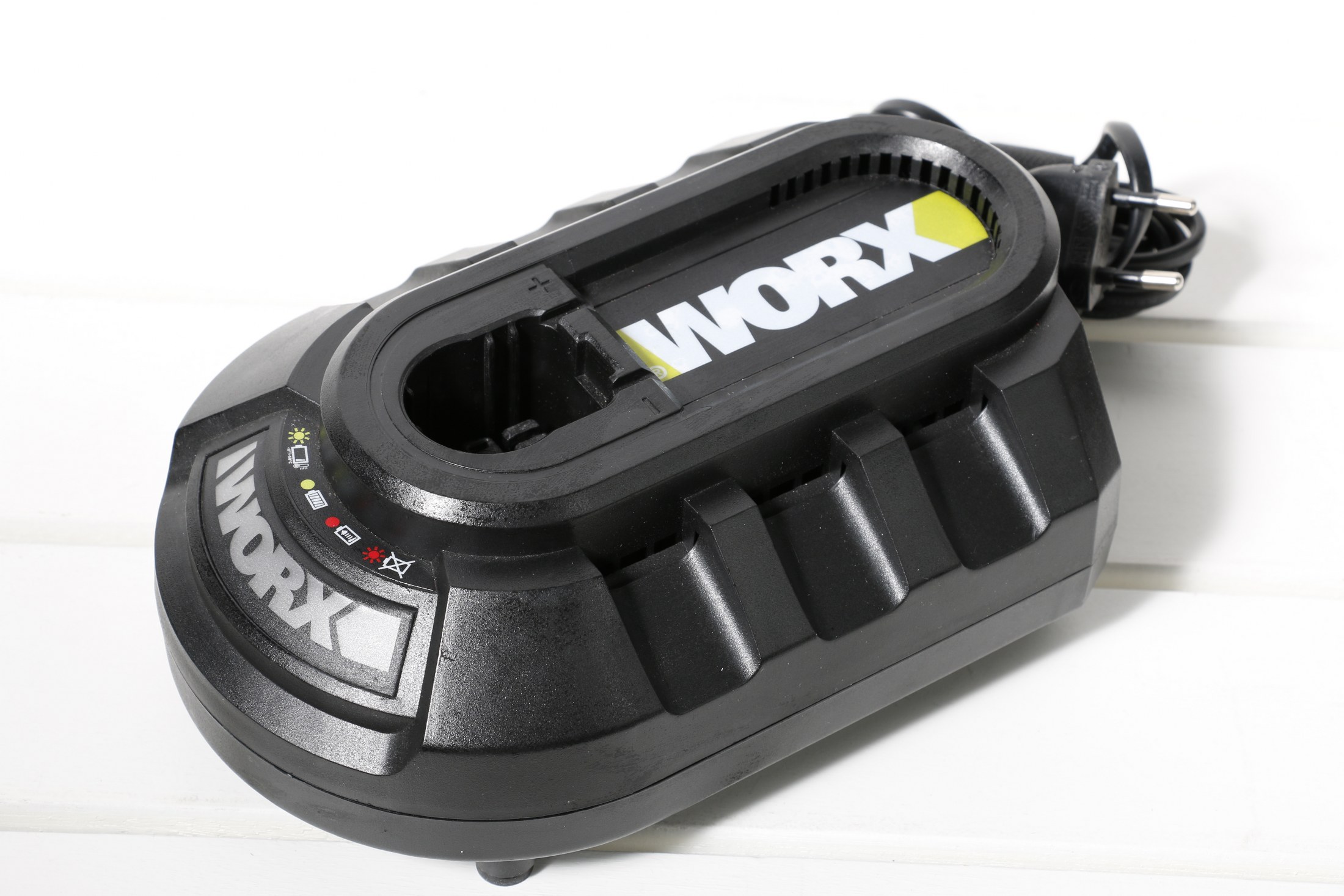 Hleðslutæki 18V Worx WA3815 sett